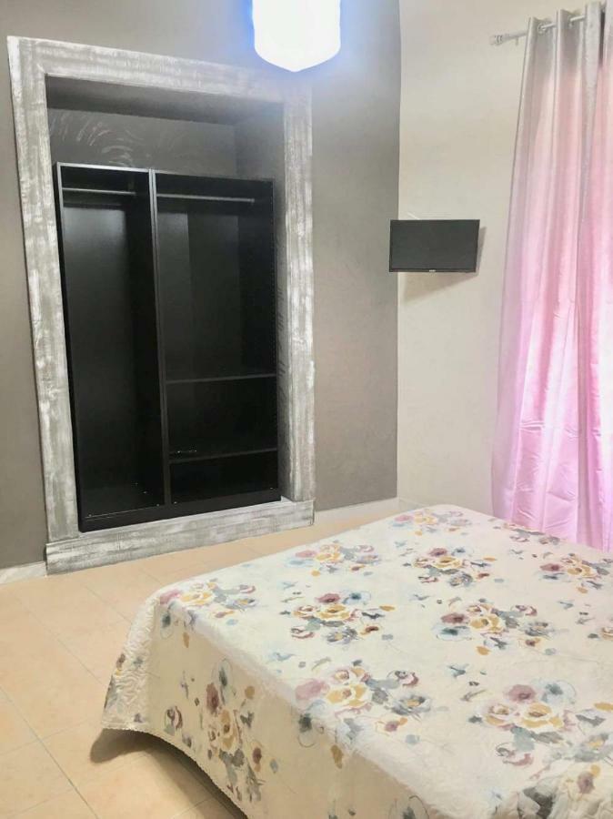 Casa Mariarca Apartment Napoli Bagian luar foto